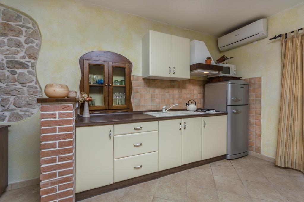 Apartment Velenik D&I بوريتش المظهر الخارجي الصورة